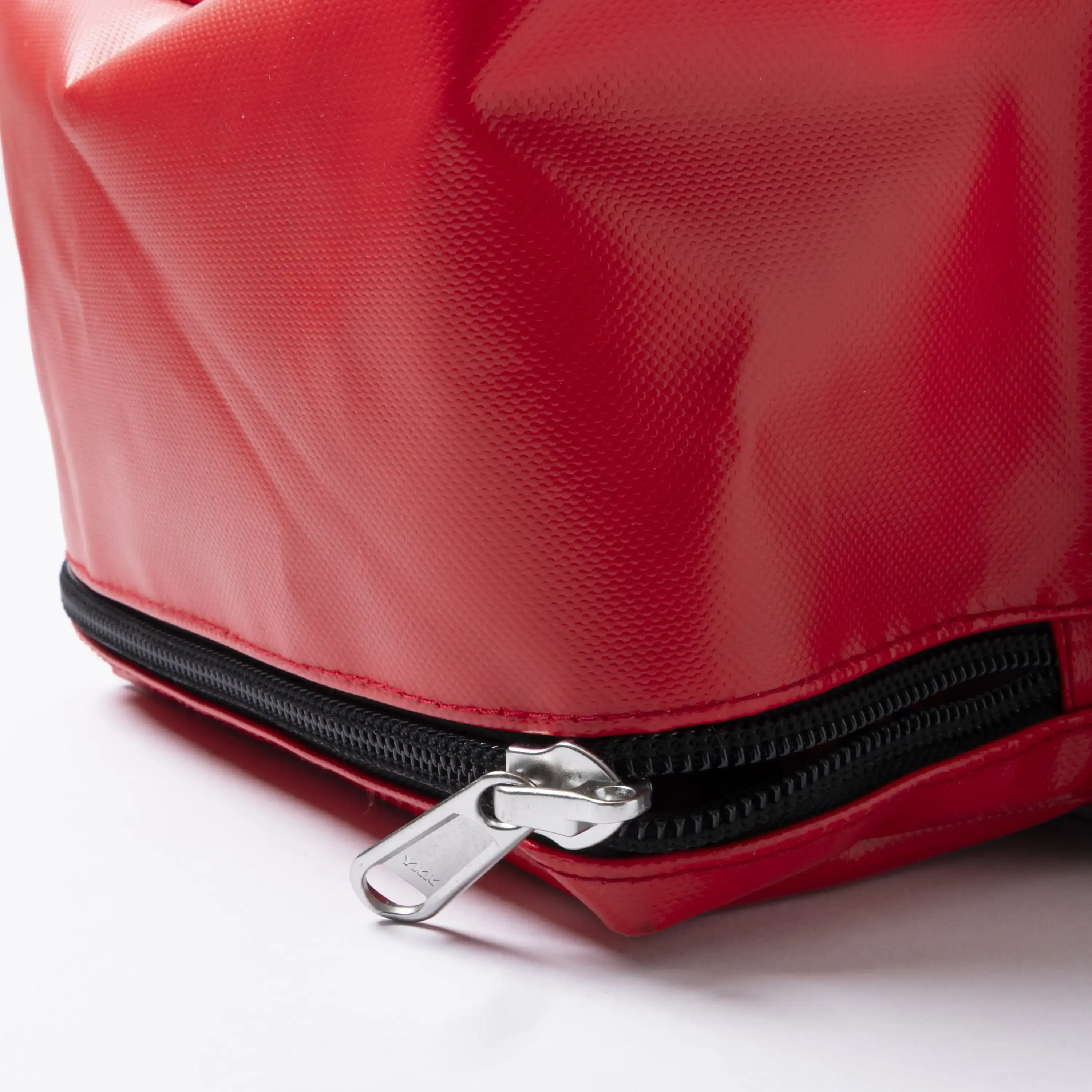 LUBIE SPL 250 bag compartments for e-waste and hydrocarbon separation